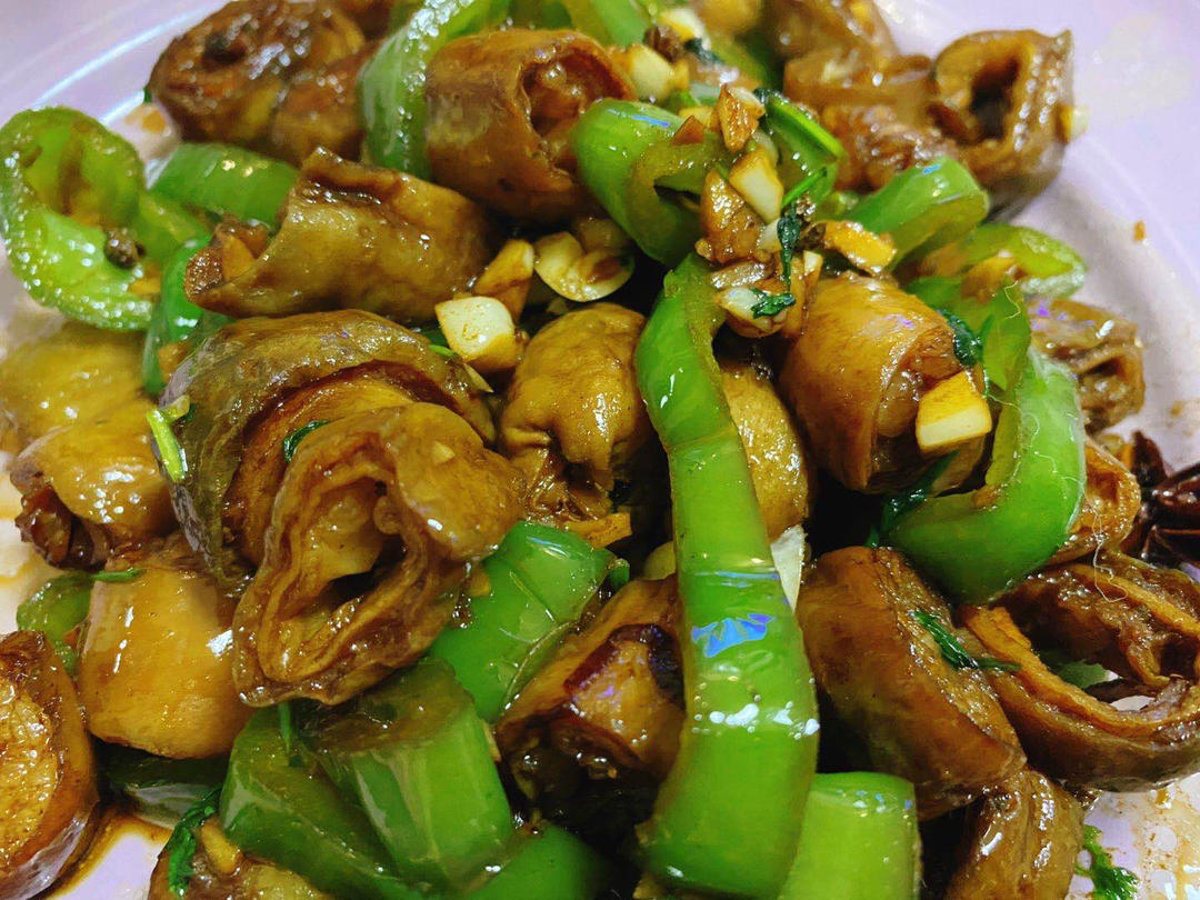 尖椒炒肥肠