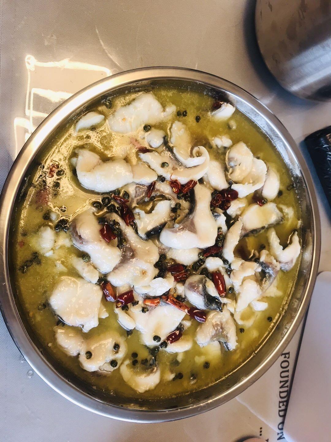 厨师长教你：“酸菜鱼”的传统做法，色香味俱全