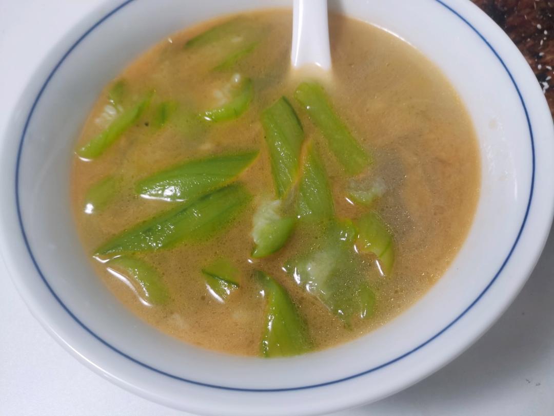 上汤虾仁丝瓜