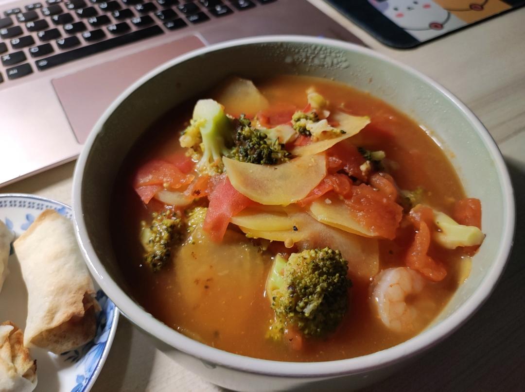 超级浓超好喝的番茄土豆汤