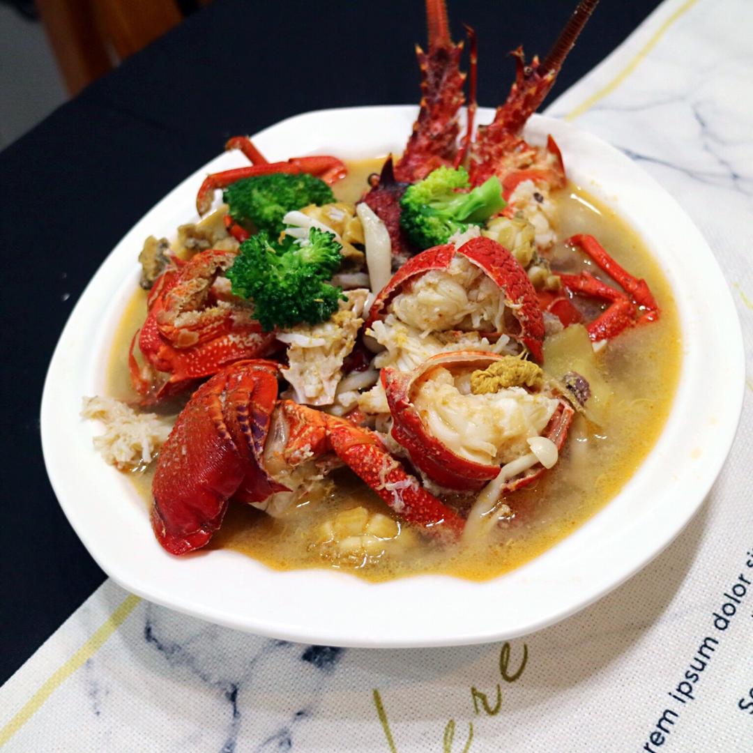 会发光的小小星辰做的上汤龙虾烩面