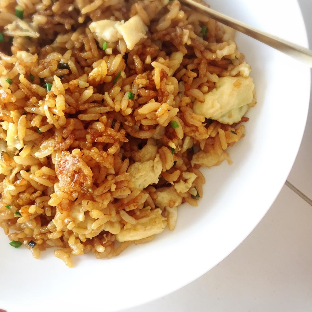 酱油炒饭(超级简单)