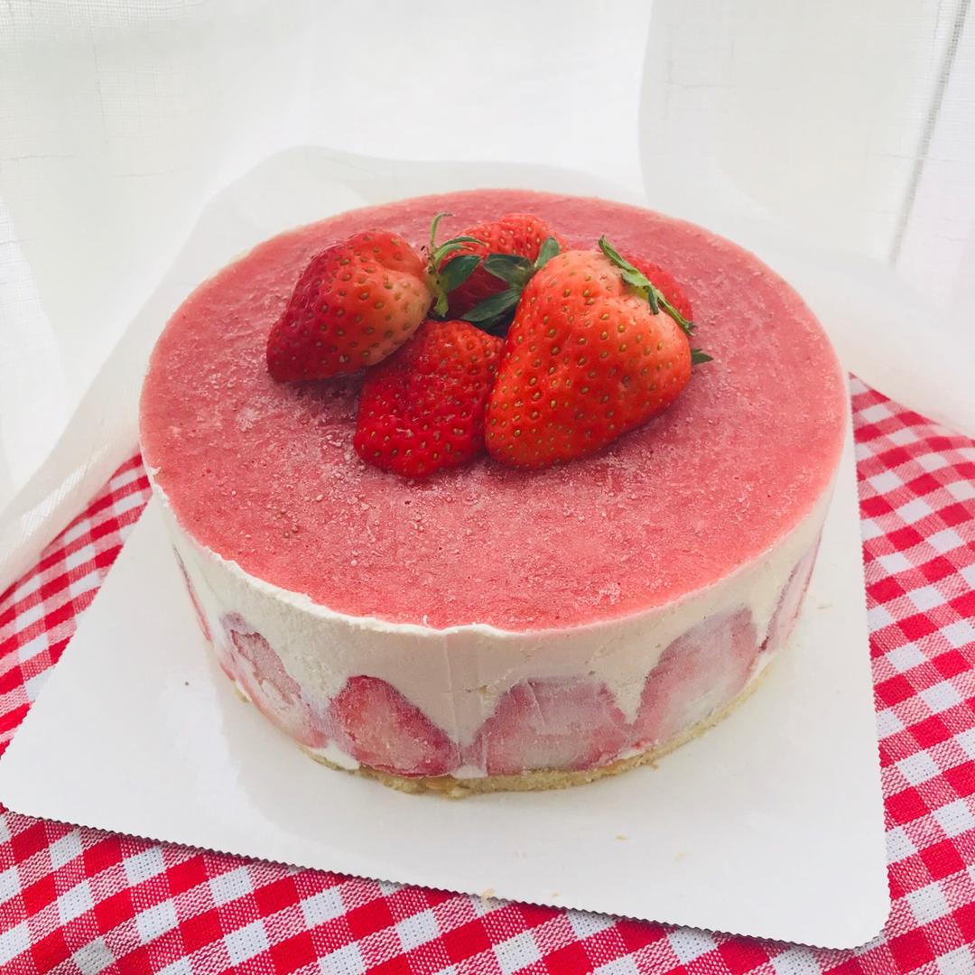 【视频】草莓慕斯蛋糕～抓住草莓季的尾巴