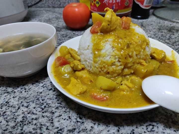 咖喱土豆鸡肉块的做法