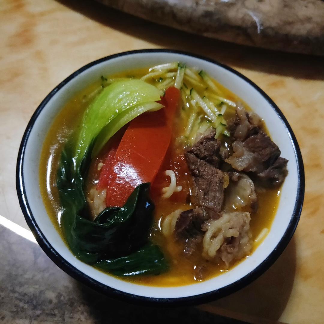 番茄牛肉面