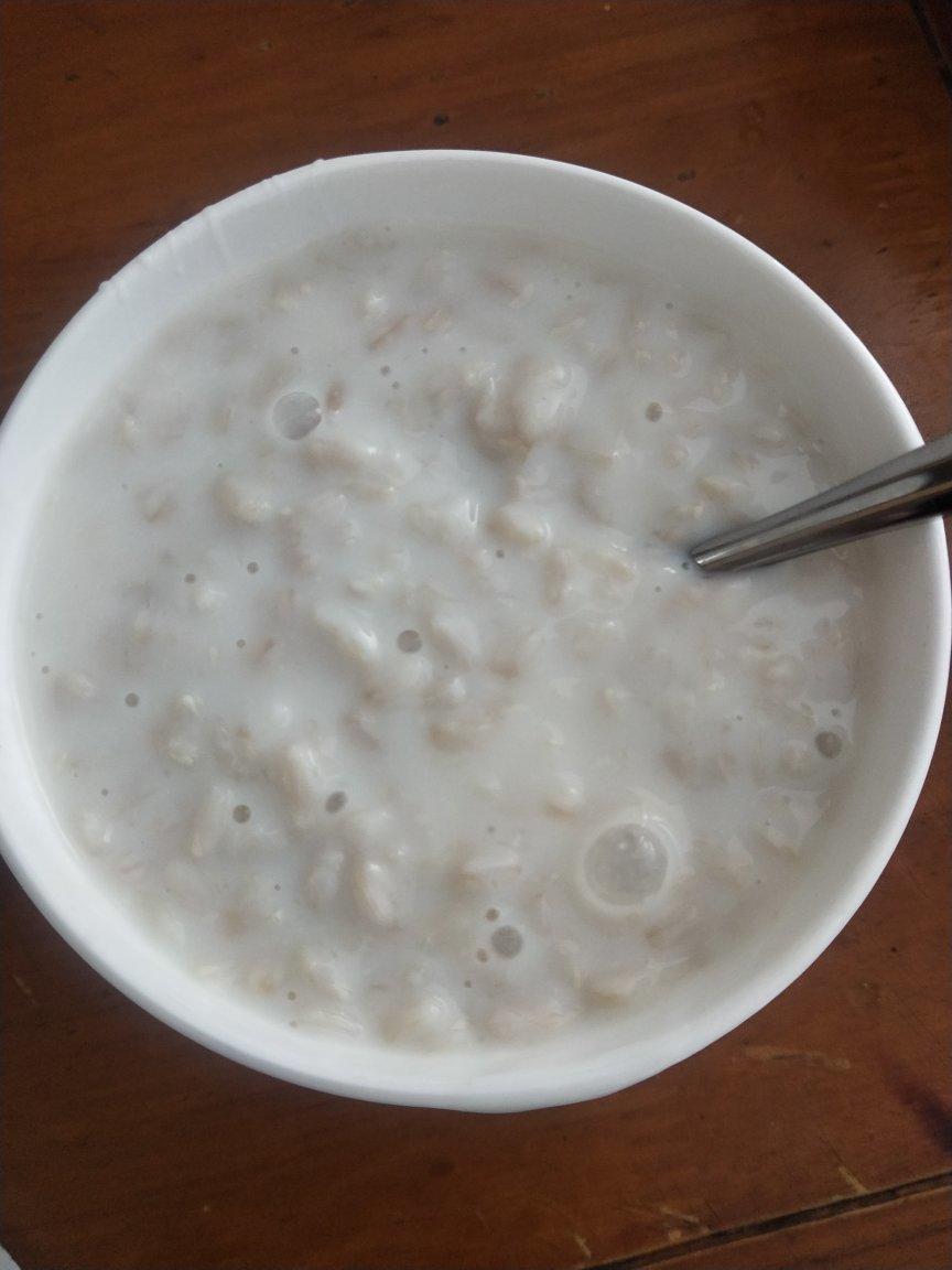 牛奶燕麦粥（浓稠）