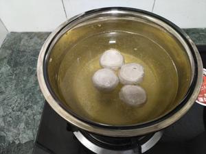 潮食-牛肉丸粿条汤的做法 步骤2