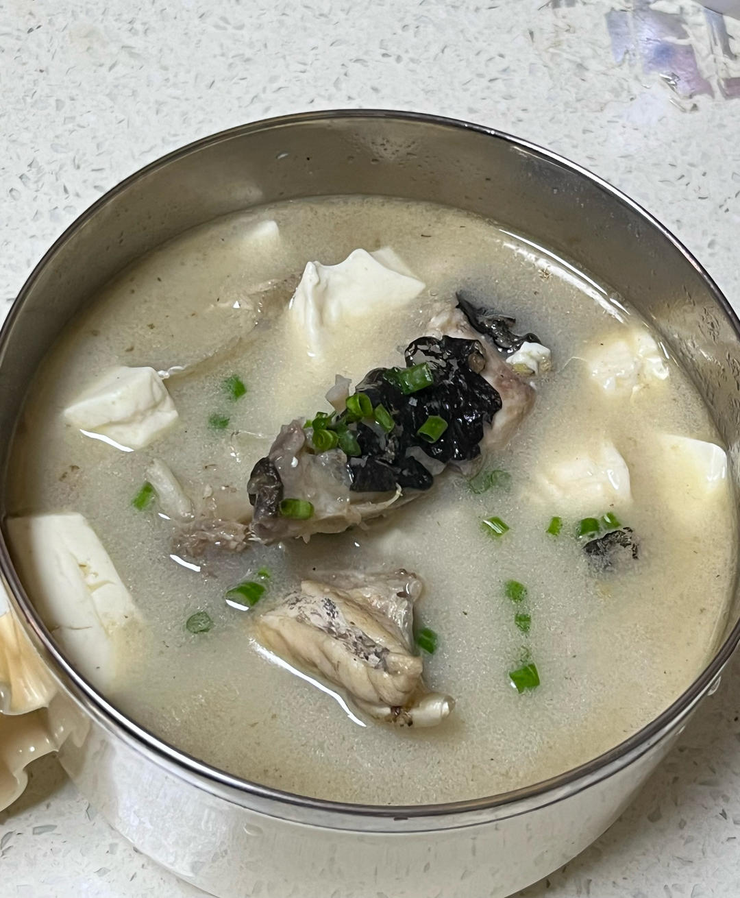鱼头豆腐汤