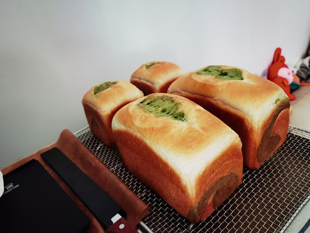 抹茶双色吐司