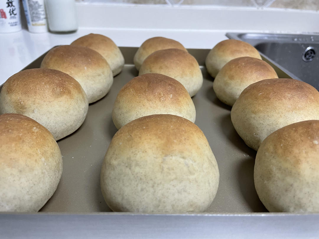 黑全麦小餐包