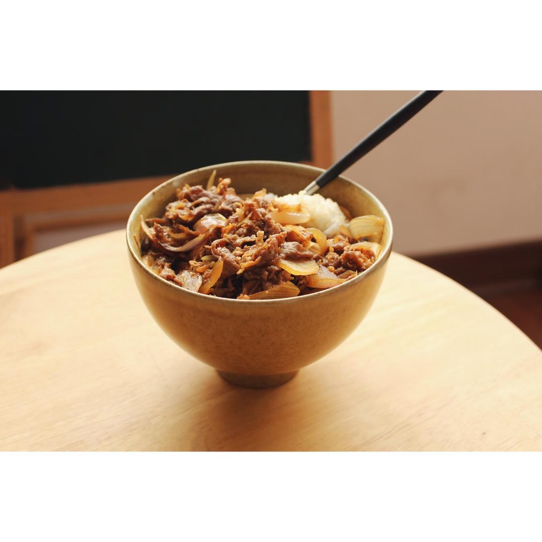 吉野家牛肉饭（牛丼）