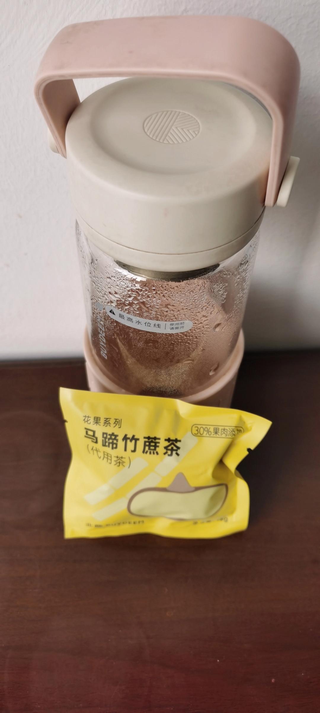 鲜甜鲍鱼椰子鸡汤【3月北鼎蒸炖锅食谱】