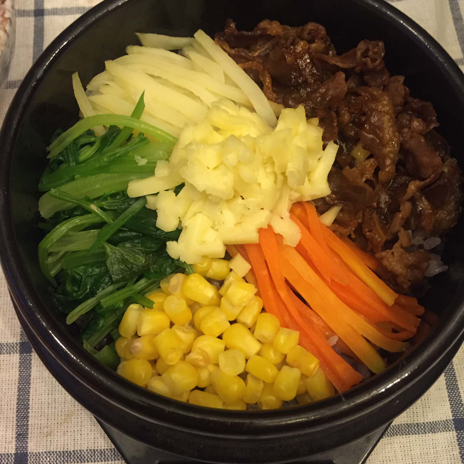 石锅芝士牛肉饭