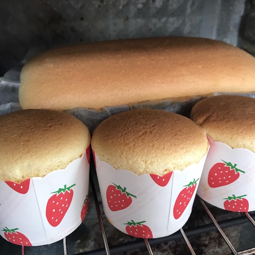 纸杯蛋糕 8寸戚风蛋糕的量