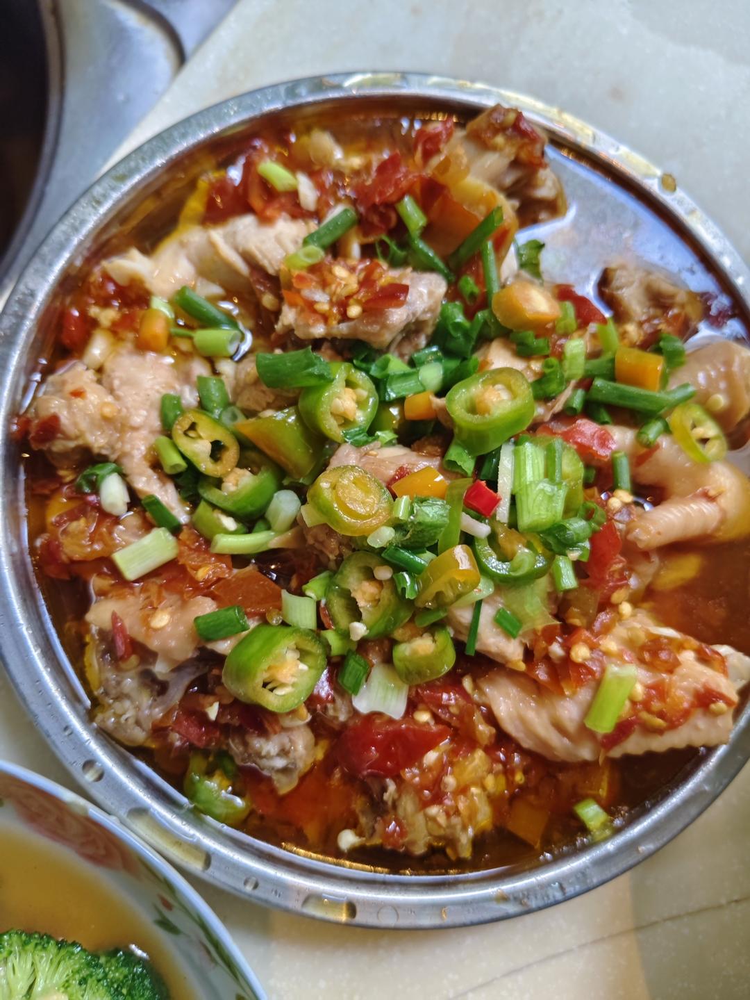 剁椒蒸鸡--鲜香嫩滑 蒸多汁