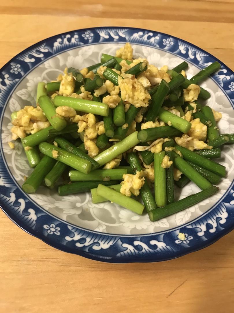 蒜薹炒鸡蛋