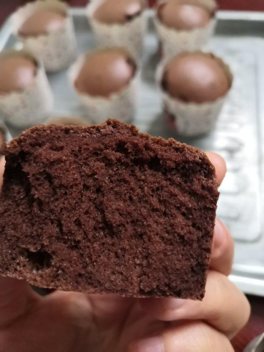 巧克力纸杯蛋糕