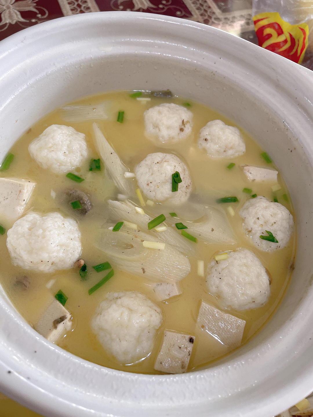 泥鳅豆腐汤