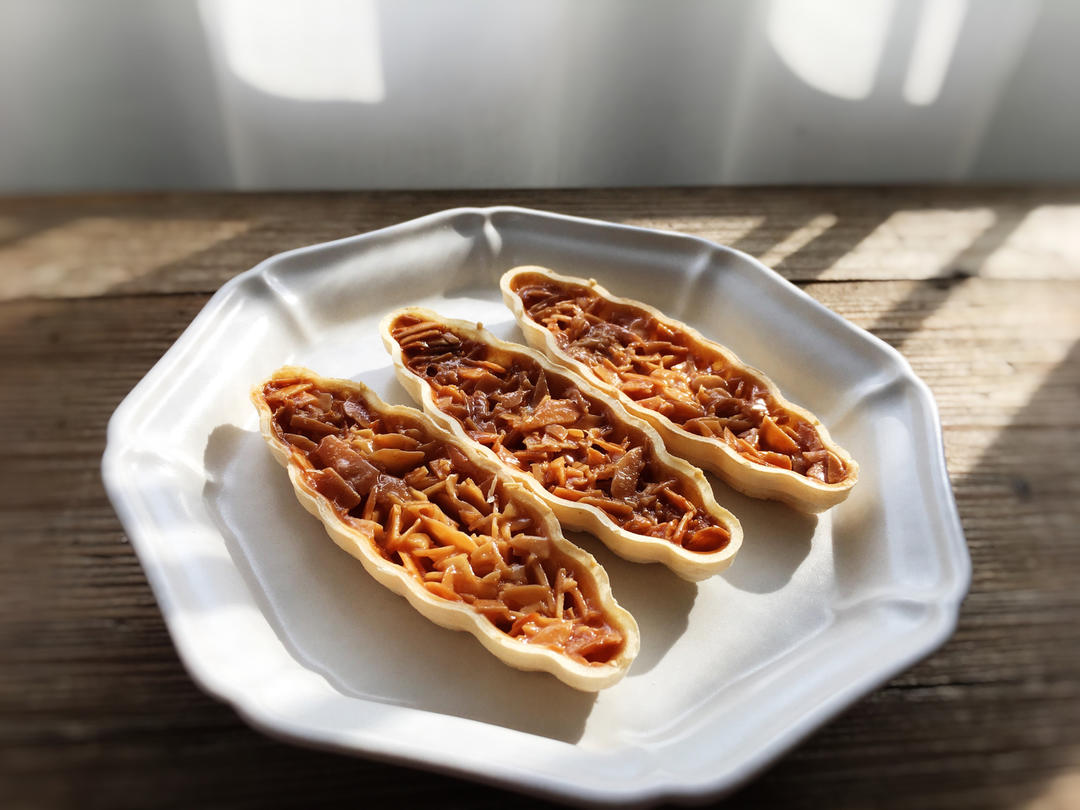 视频🚢一次搞定3种口味｜焦糖坚果糯米船｜不测温，不冷冻｜低糖｜简单｜0难度