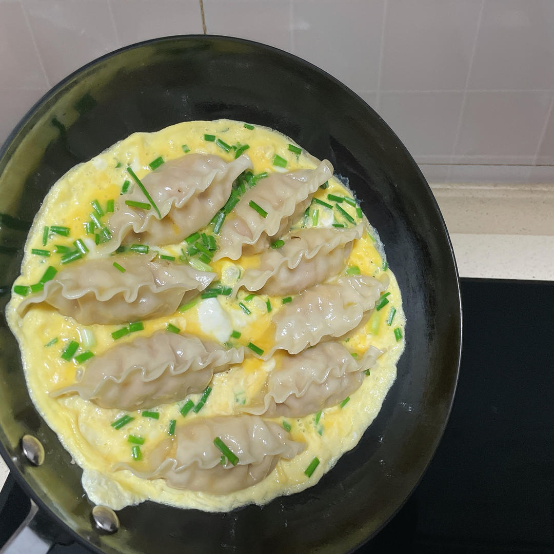十分钟快手菜抱蛋煎饺（速冻饺子）