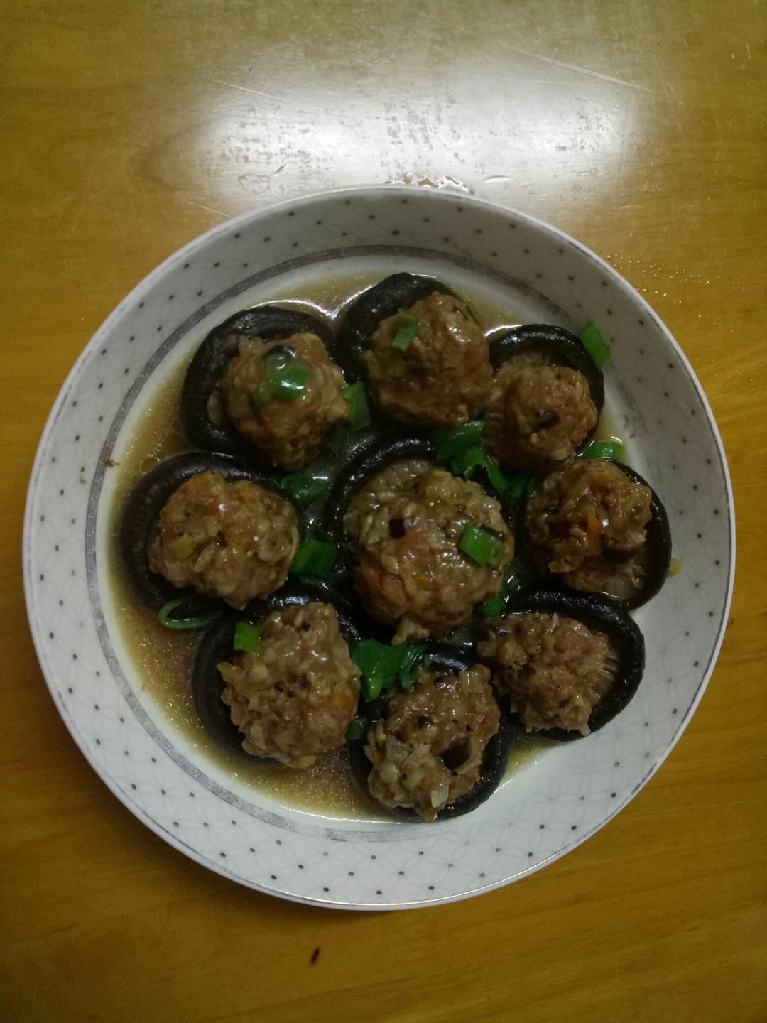 豆腐肉末酿香菇