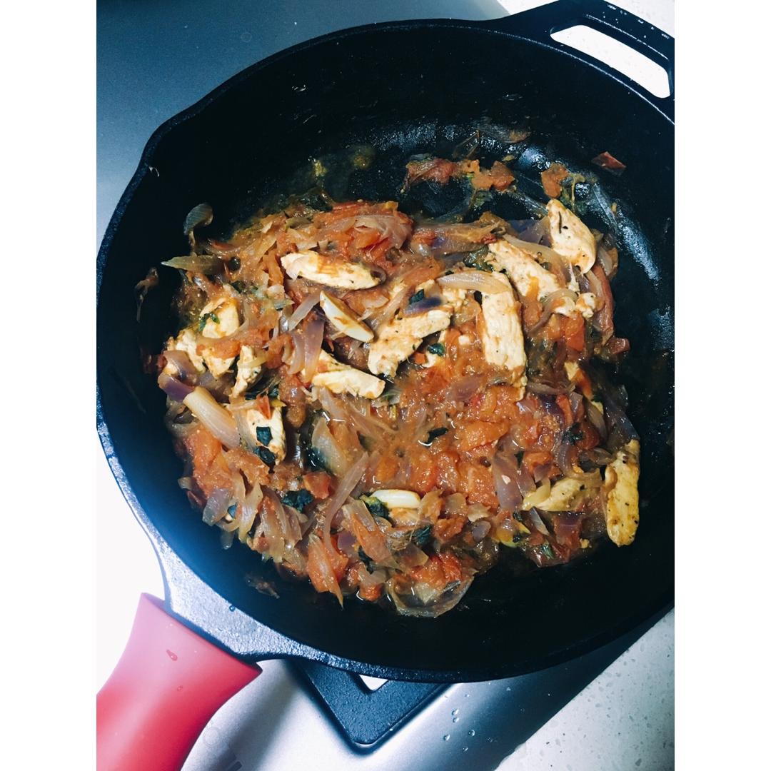 番茄炖鸡胸丨健康·三餐