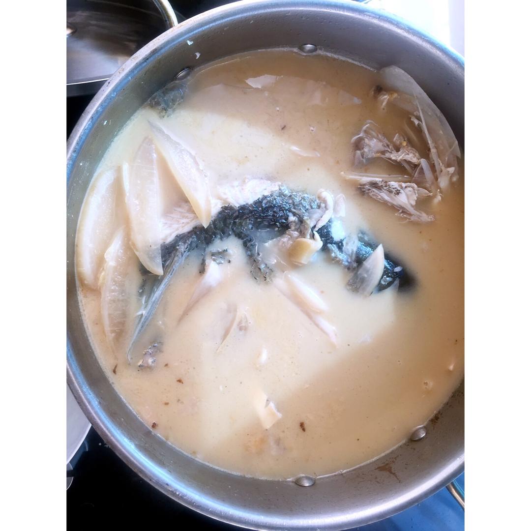 酸萝卜鱼的做法