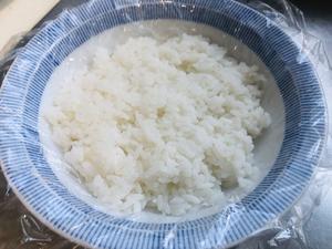 米饭汉堡的做法 步骤1