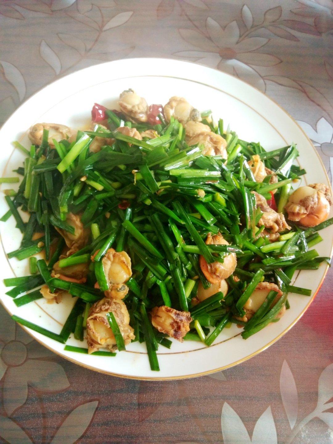 扇贝肉炒韭菜