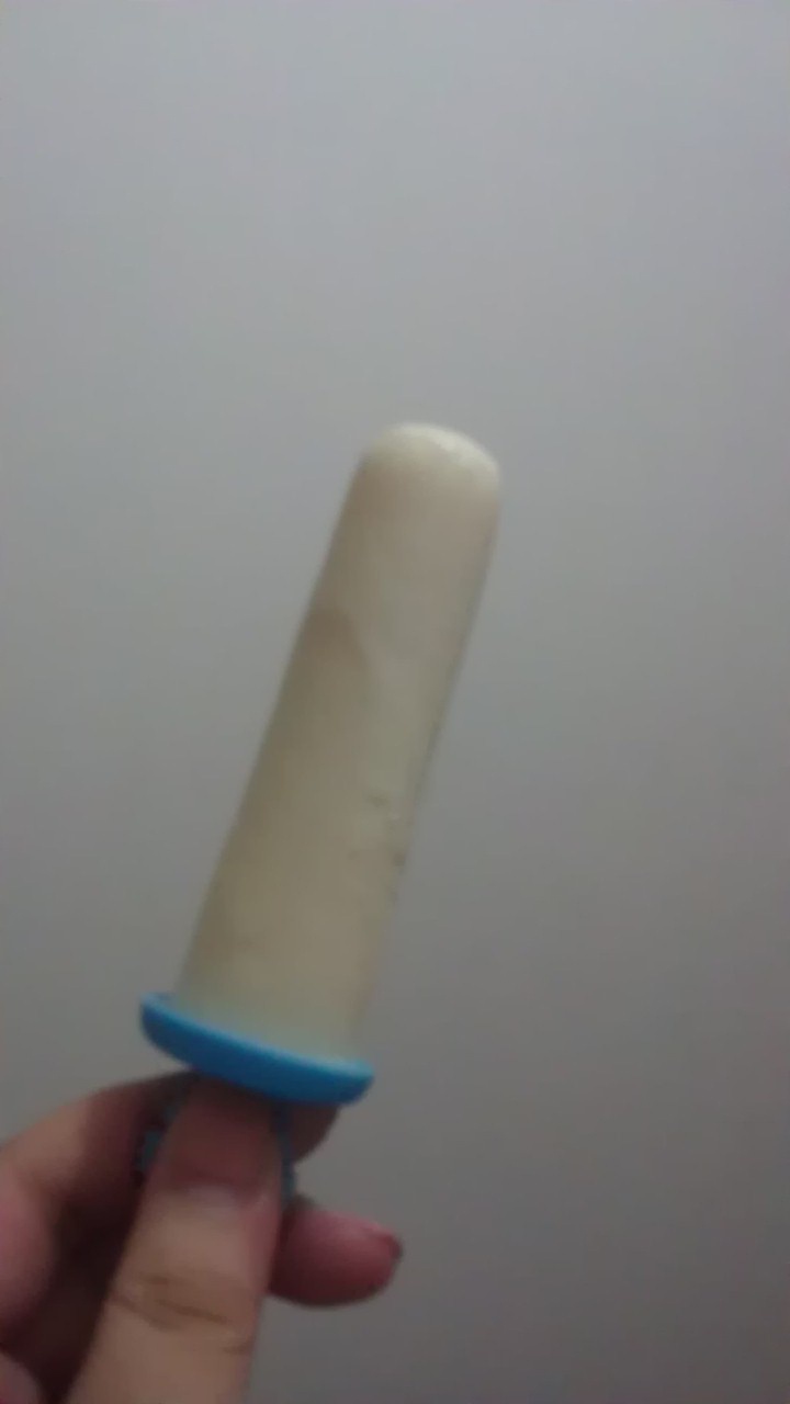 蜜豆冰棒和奶油冰棒