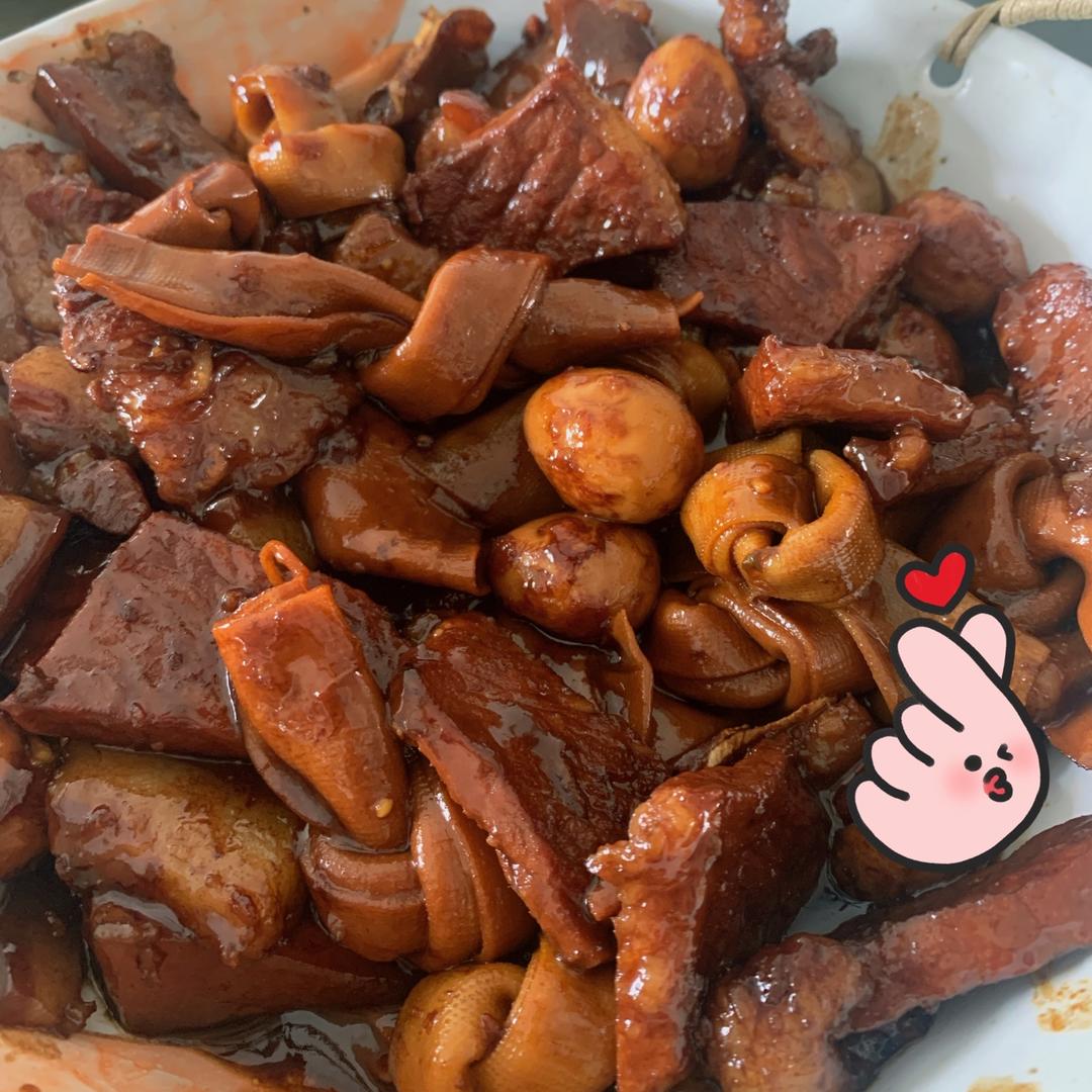 加了鹌鹑蛋后，这盘红烧肉，美味的逆天啦——鹌鹑蛋烧肉（孔瑶食谱）