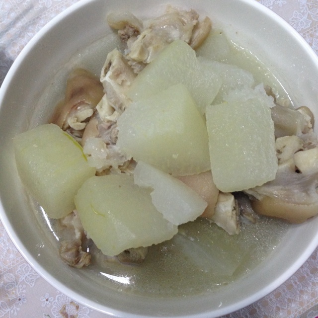 冬瓜绿豆猪蹄汤