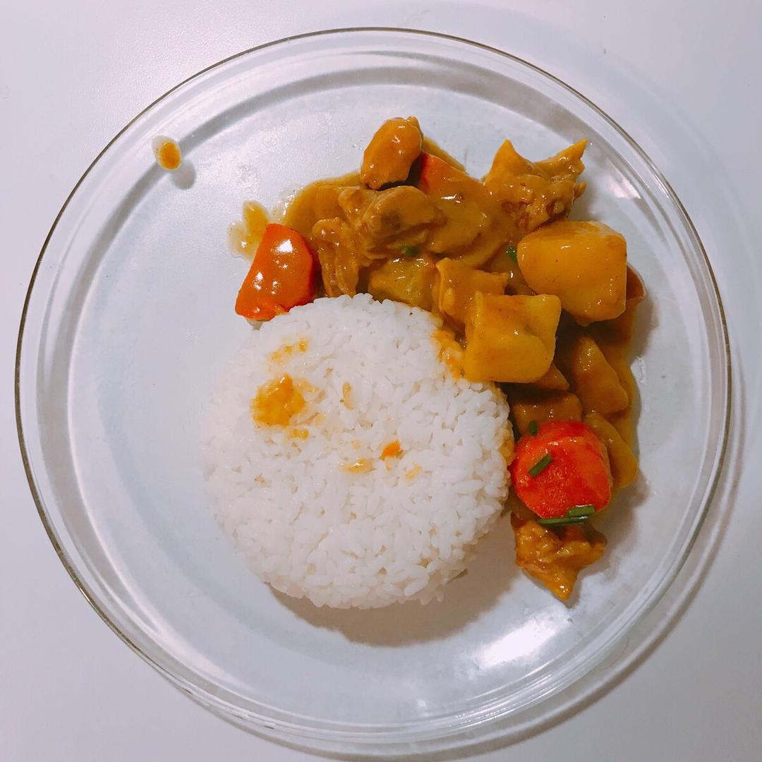 咖喱牛腩