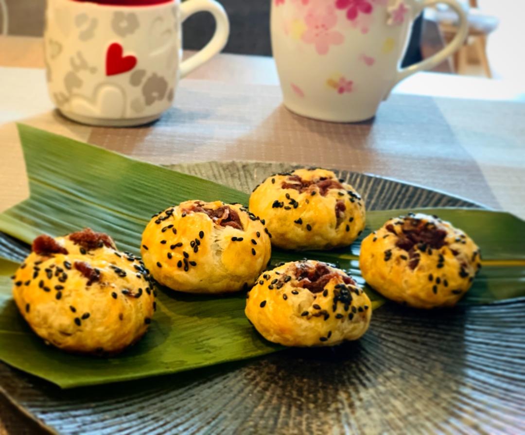 手抓饼版红豆沙一口酥