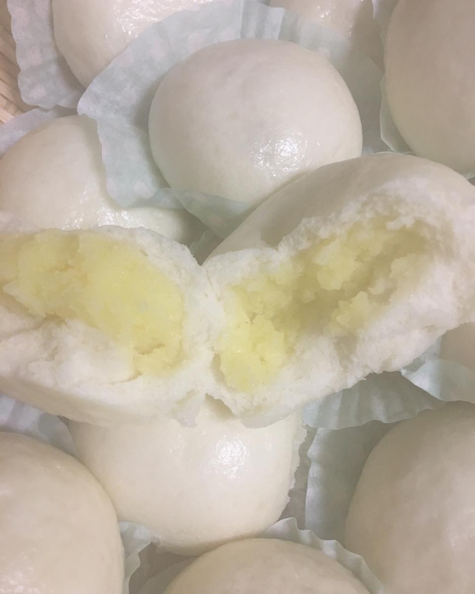 松软香甜的奶黄包，很快就可以搞定。