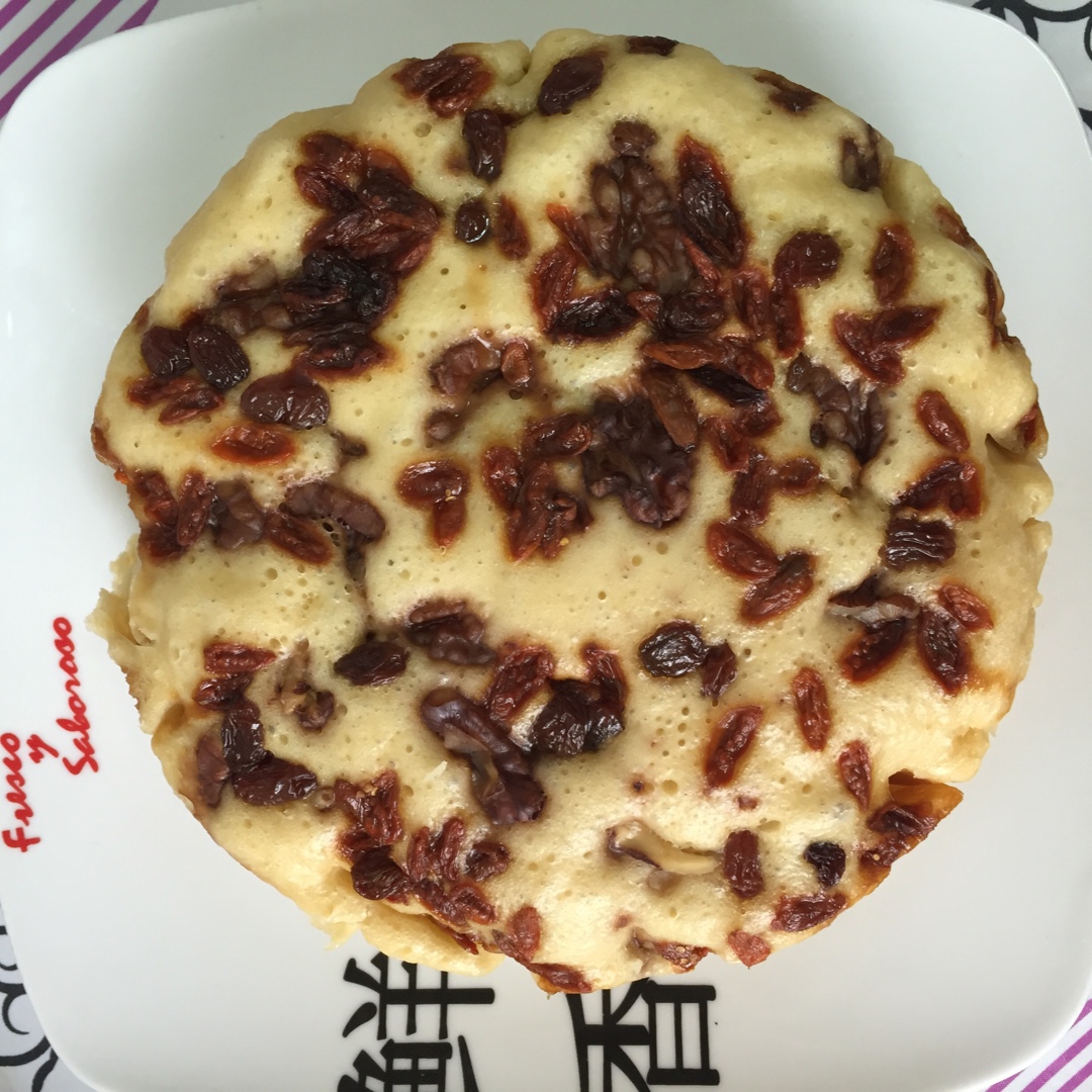 葡萄干玉米面发糕