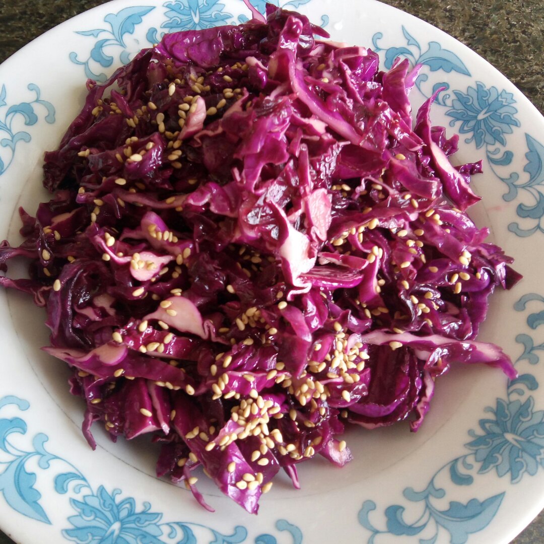 凉拌紫甘蓝