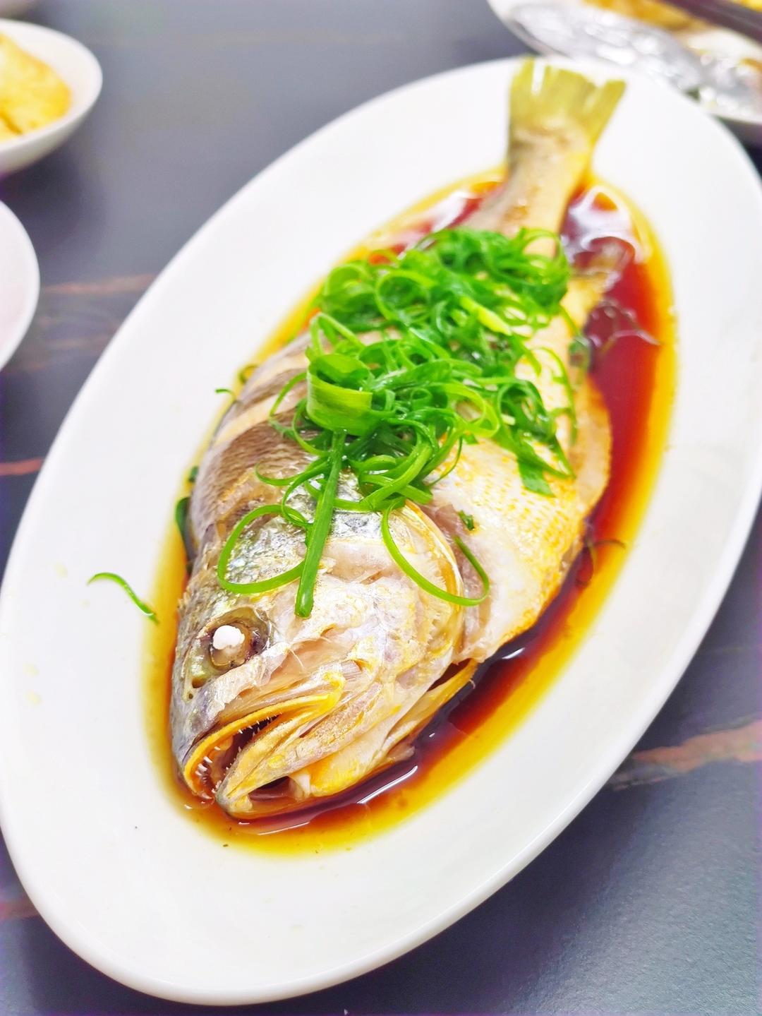 清蒸鲈鱼（酒店版）