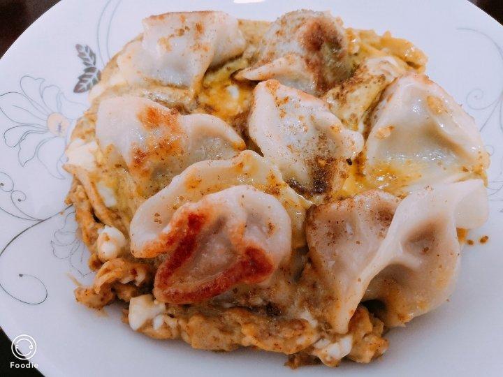 鸡蛋生煎饺子