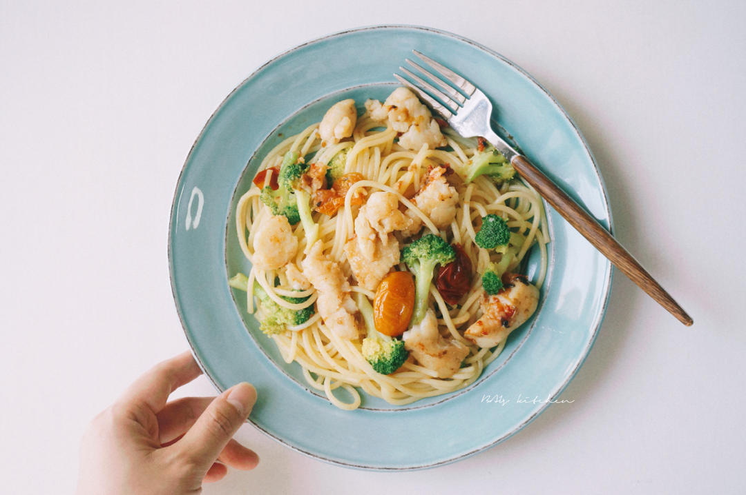 油渍番茄虾仁意面（快手高颜值🍝）