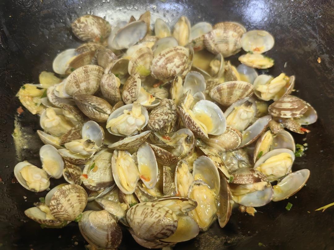 爆炒花甲