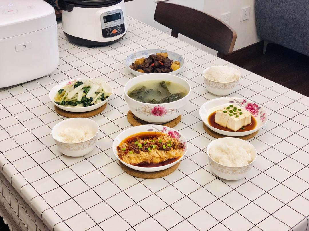 金针菇这样做，超级下饭，专治没食欲