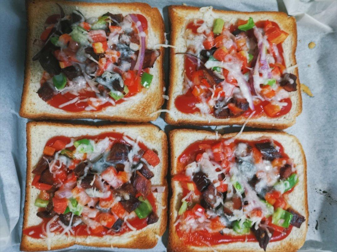 芝士面包片披萨