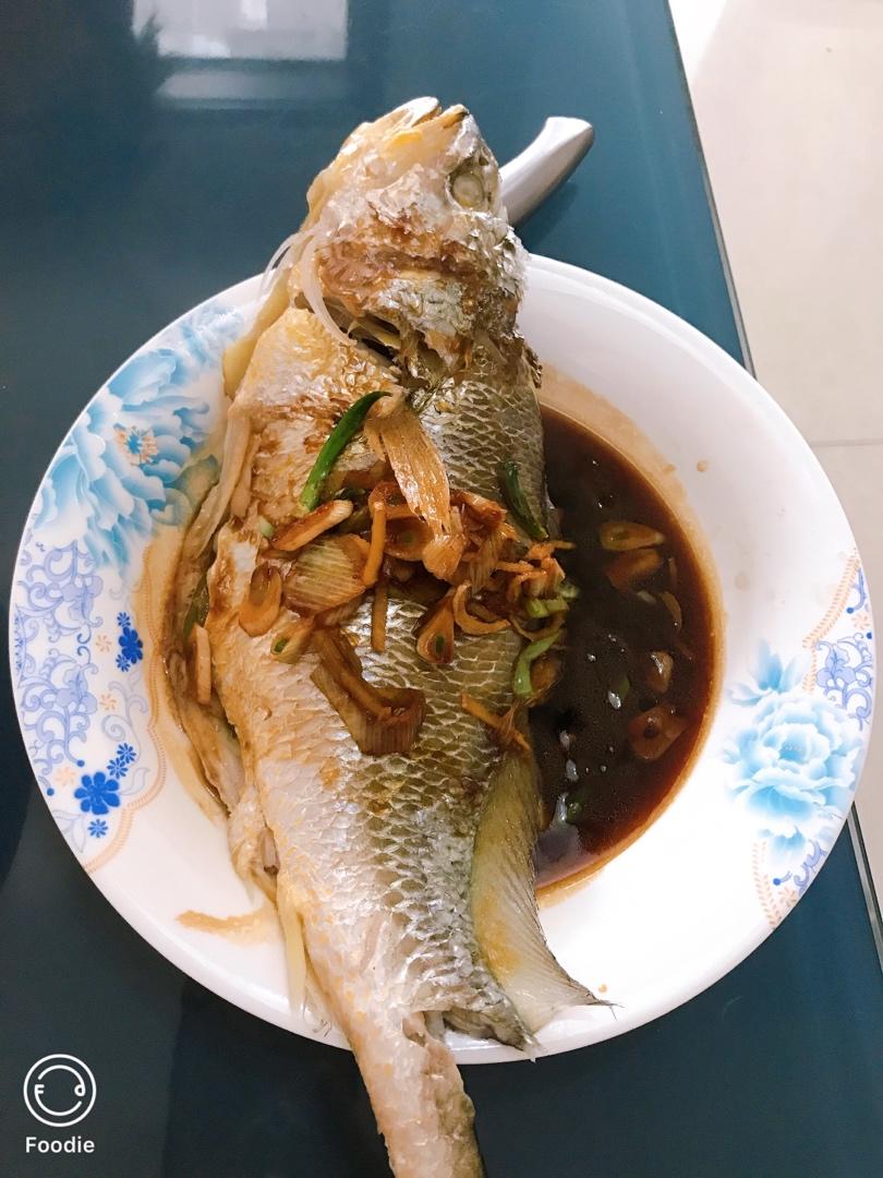 红烧鲤鱼