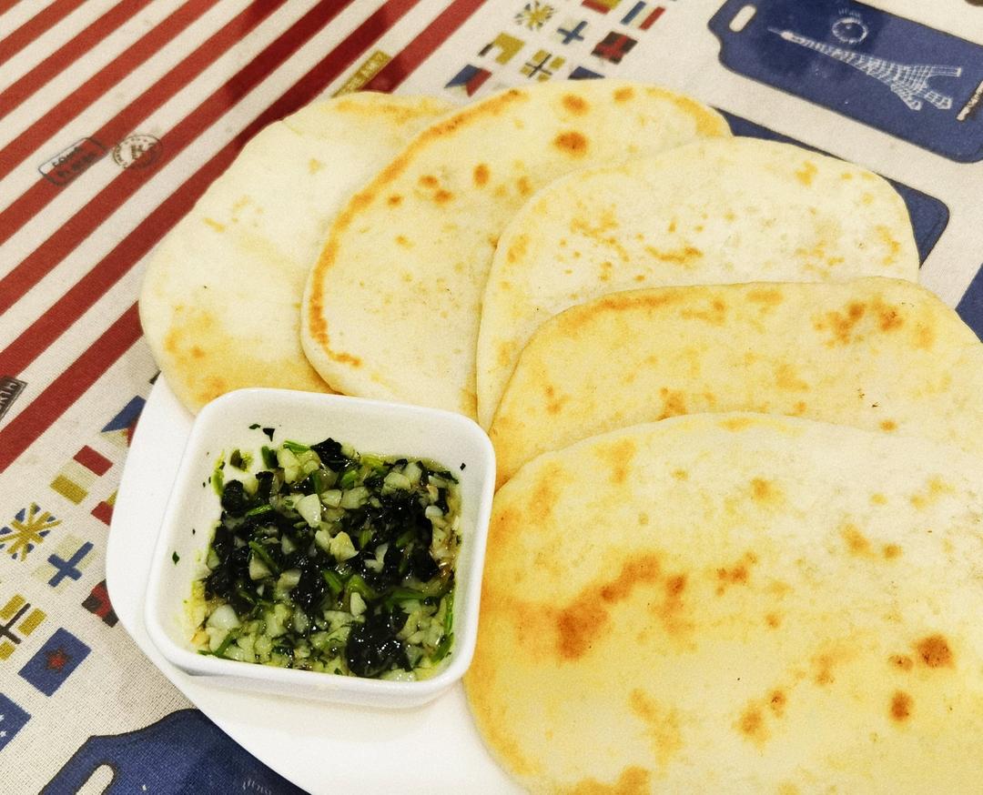 和印度餐厅一模一样的    黄油烤饼