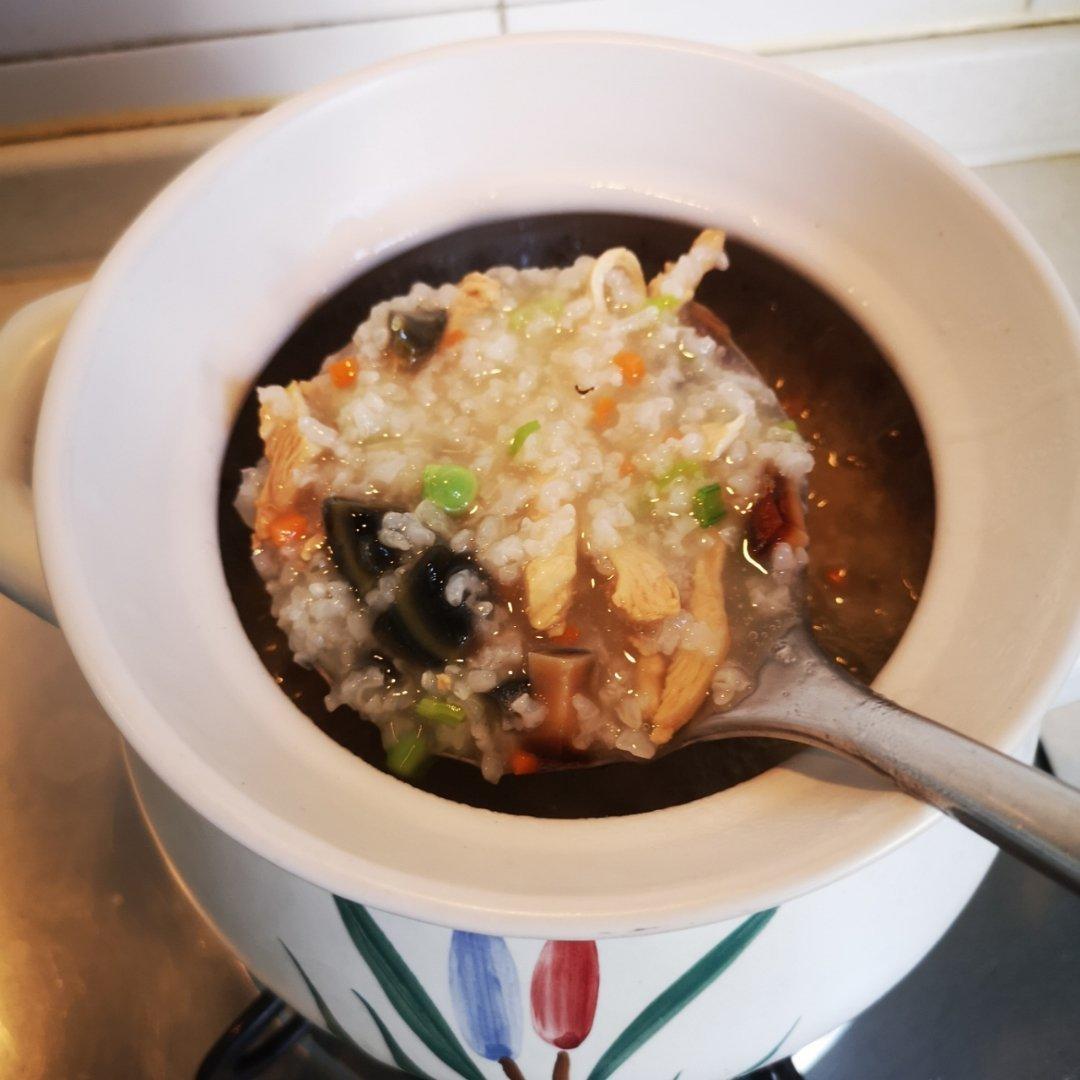 皮蛋鸡肉粥