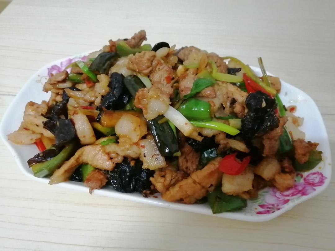 下饭神器回锅肉，不爱吃肥肉的我都超喜欢！