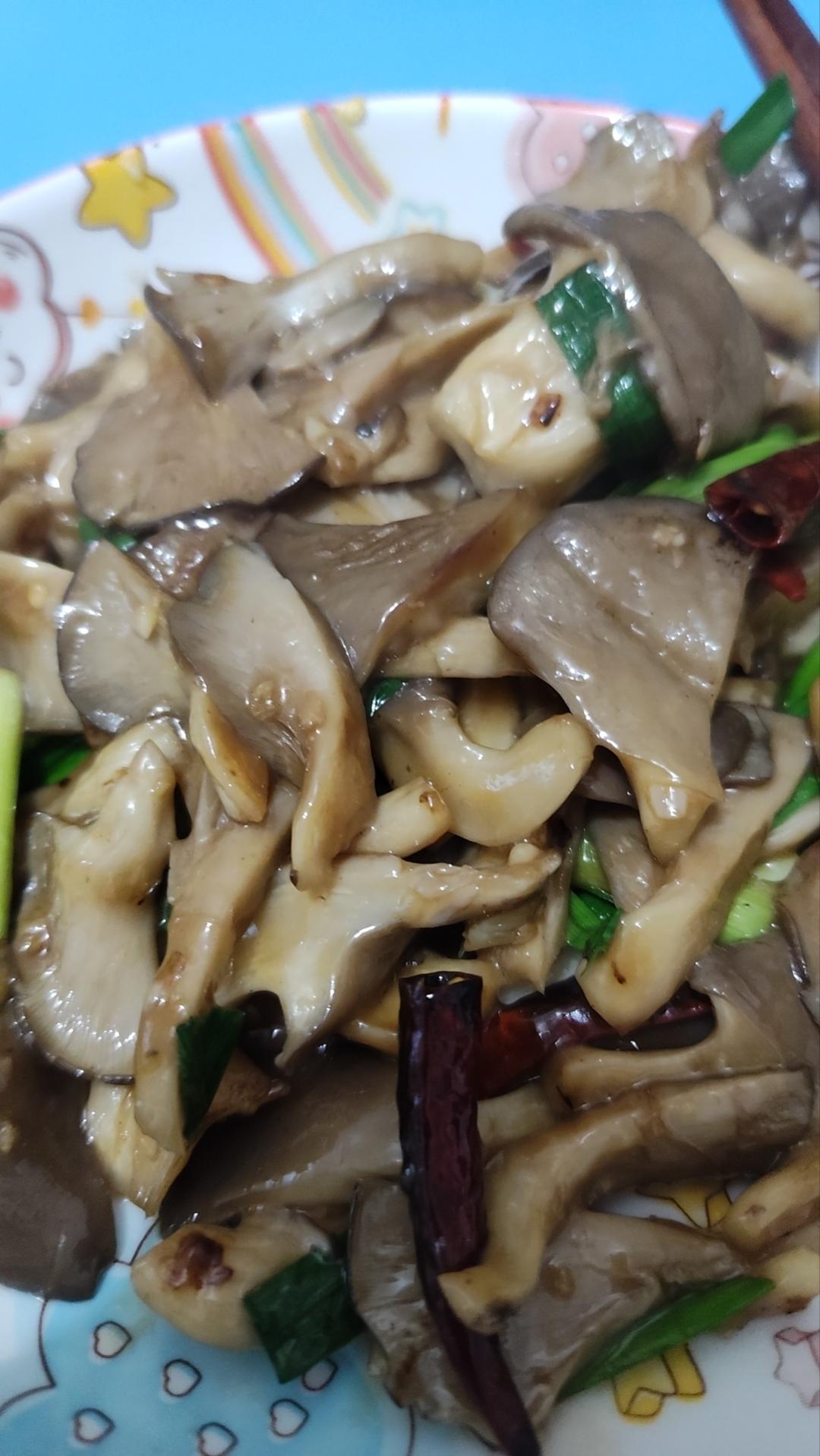 素炒平菇