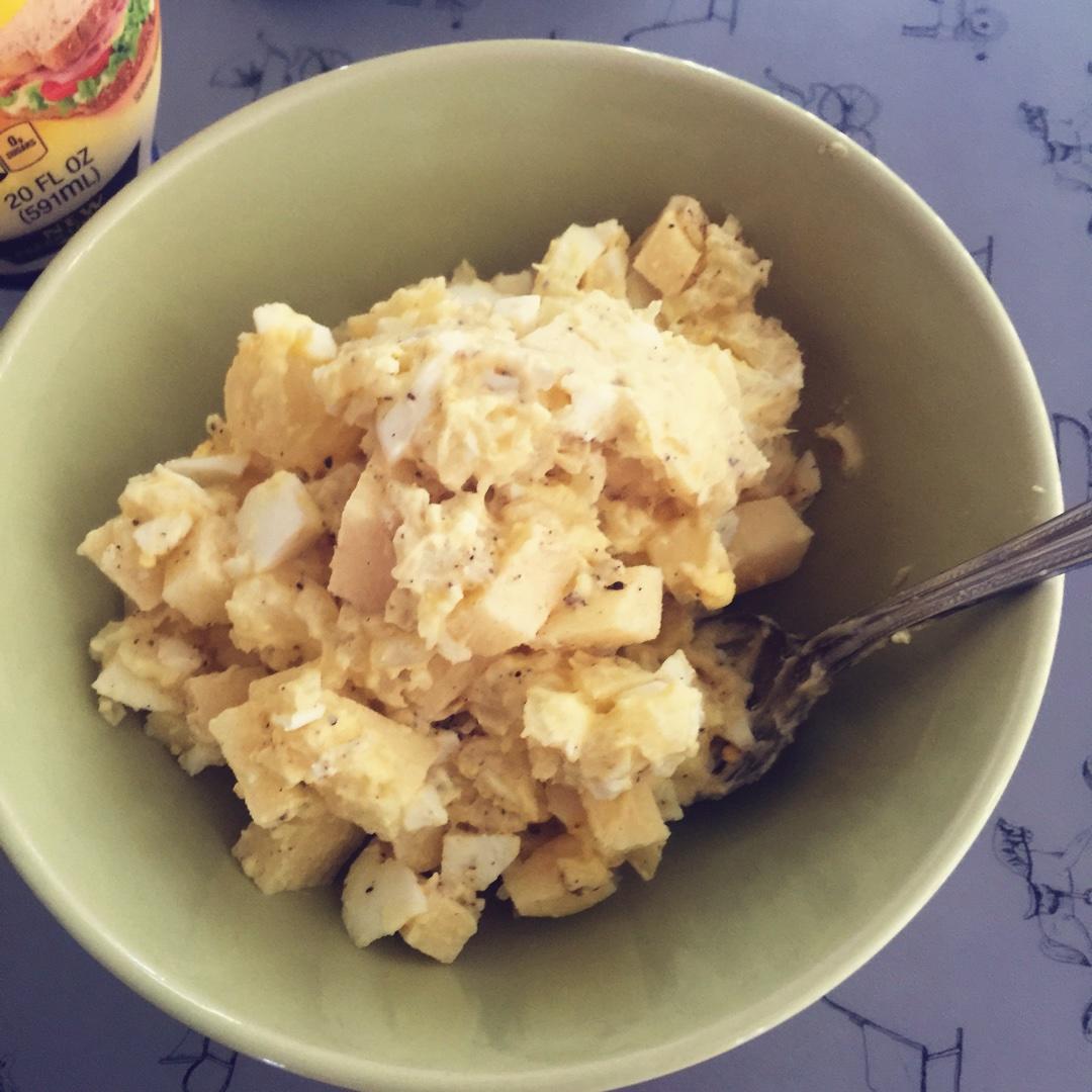 超级好吃苹果鸡蛋土豆沙拉！的做法