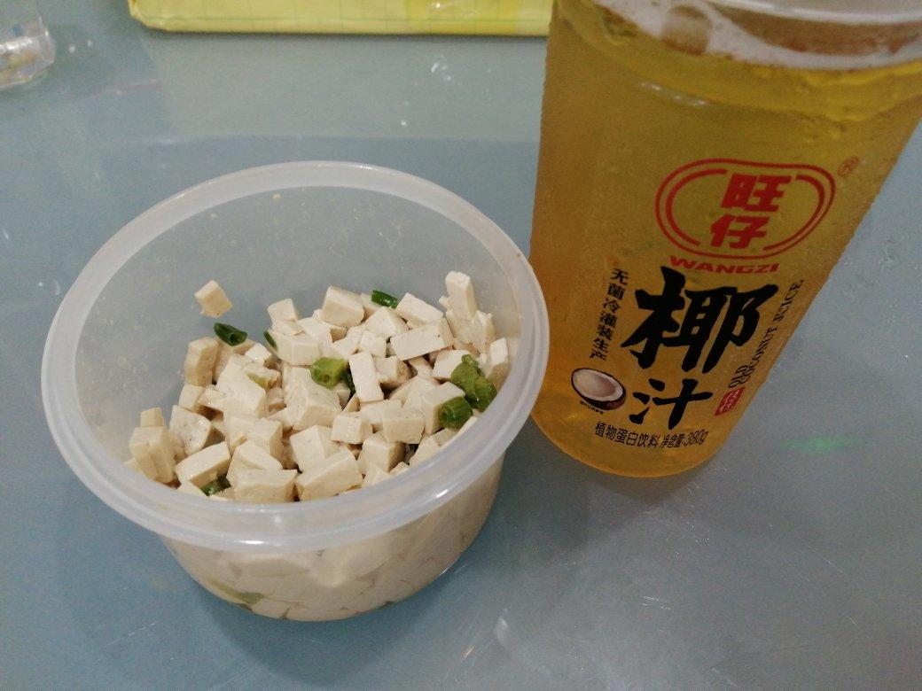 小葱拌豆腐